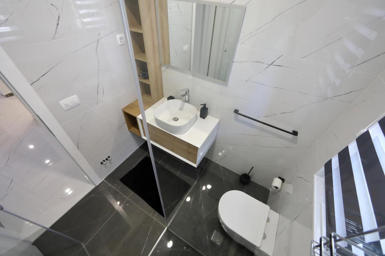 Apartmani More Bibinje Buitenkant foto