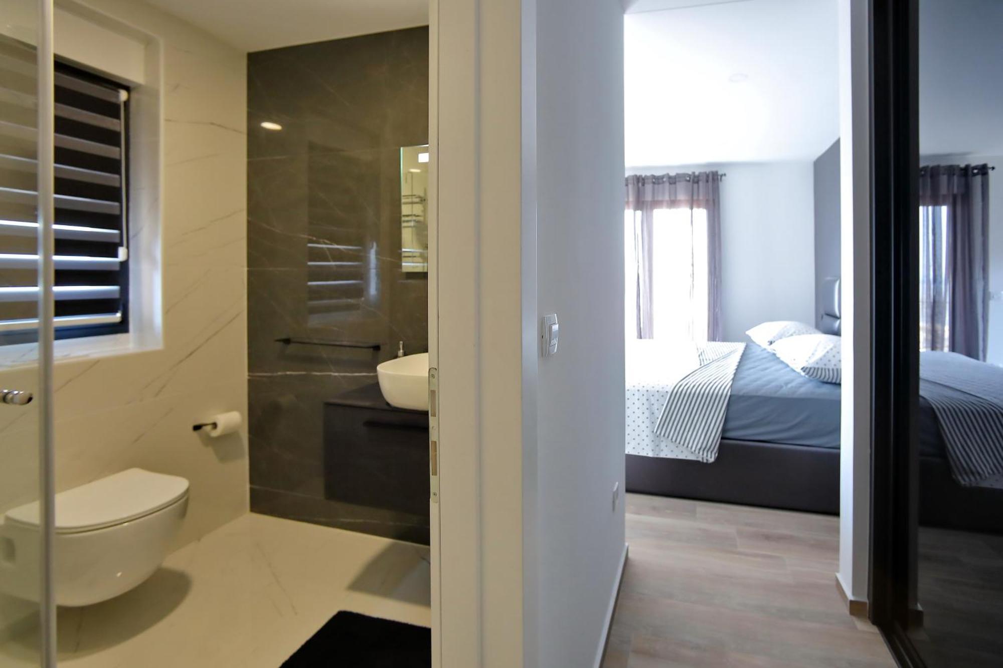 Apartmani More Bibinje Kamer foto